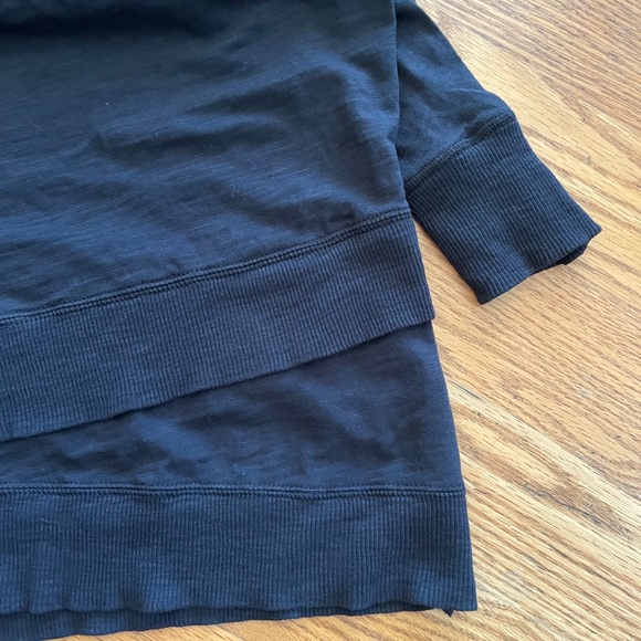 Mod-o-doc Tulip Hem Tunic Length Turtleneck - Picture 3 of 4